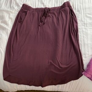 Women’s 1X Plum Skirt